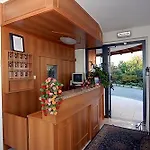 Bb Orchidea Bed and Breakfast Στρέσα