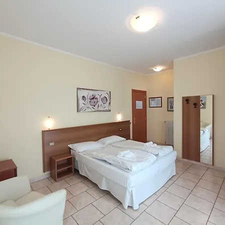 Bed & Breakfast Bb Orchidea 2*