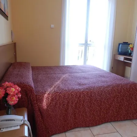 Bb Orchidea 2* ستريزا