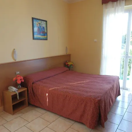 Bed & Breakfast Bb Orchidea Stresa